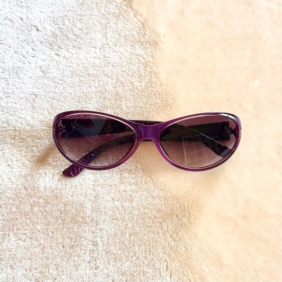 Revlon Accessories - Vintage Y2K Purple Sunglasses